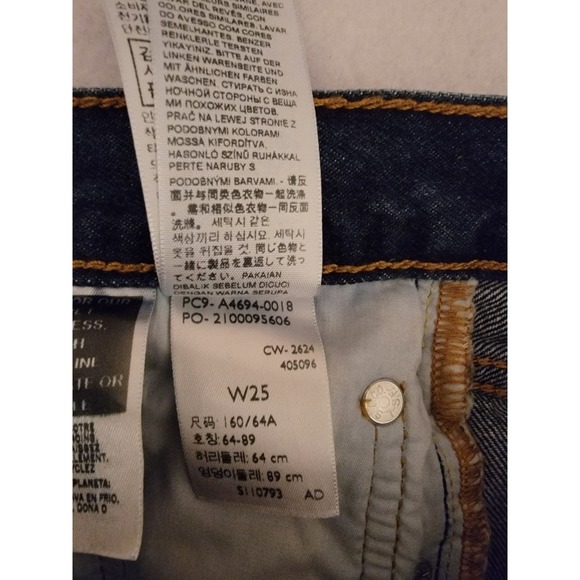 Levis Two Horses Icon Skirt Blue Denim Button Fly Mini Raw Hem Size 25 - Picture 7 of 7